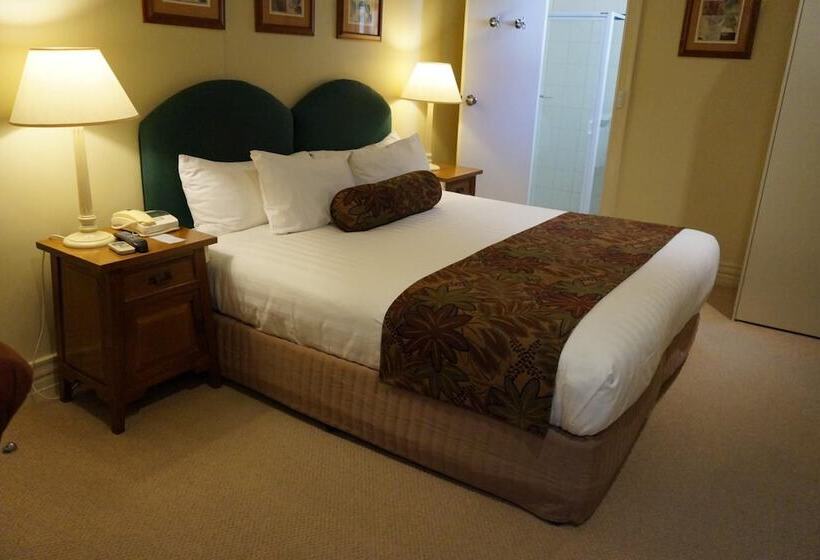 هتل Royal Exchange