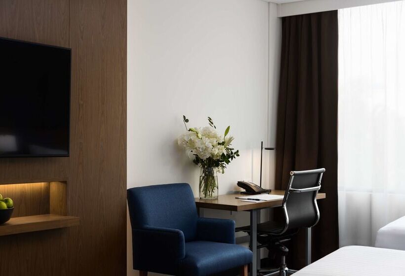 هتل Rydges Camperdown