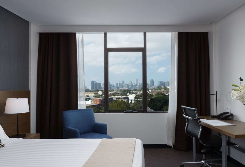 هتل Rydges Camperdown