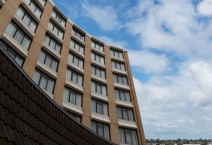 هتل Rydges Camperdown