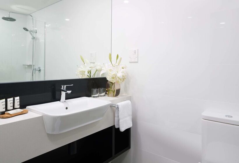 هتل Rydges Camperdown