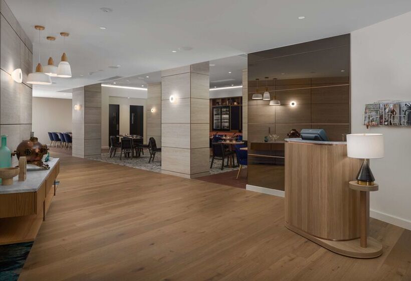 هتل Rydges Geelong