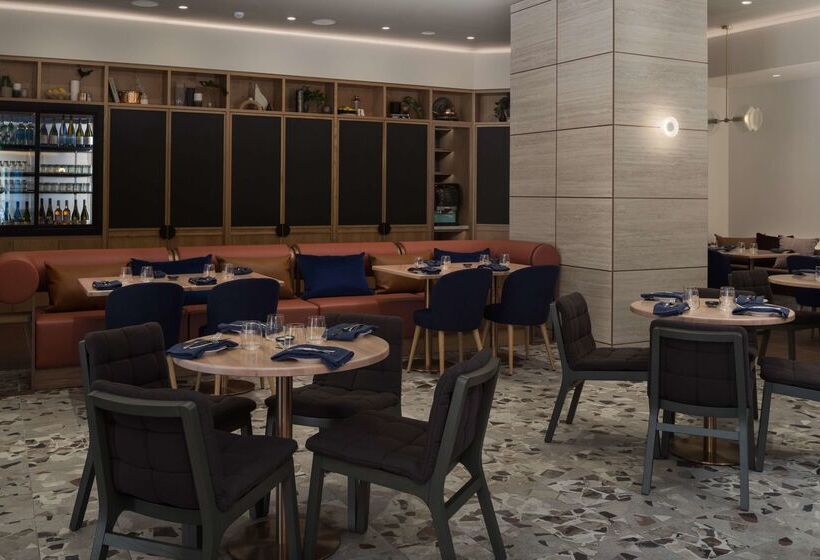 هتل Rydges Geelong