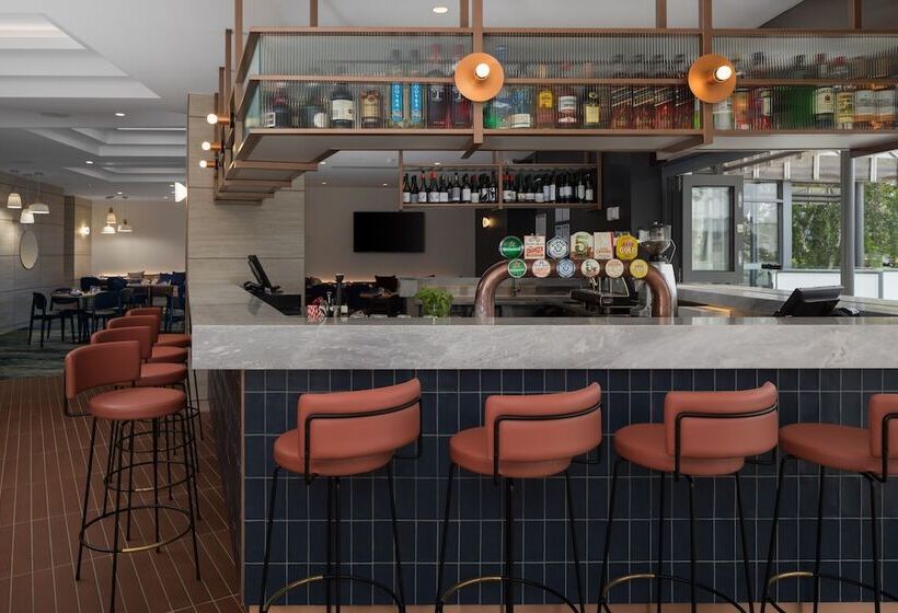 هتل Rydges Geelong