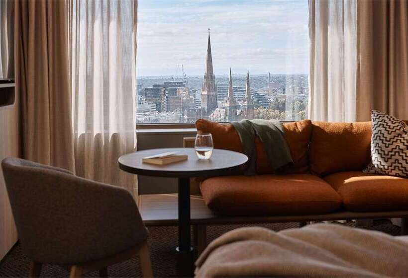 Отель Rydges Melbourne