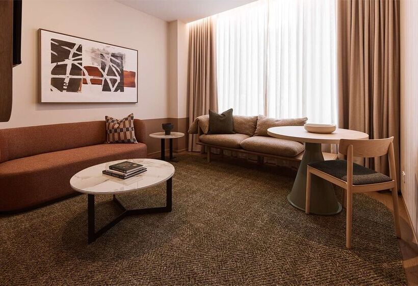 Отель Rydges Melbourne