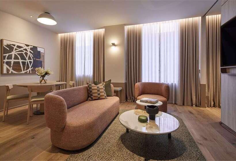 Отель Rydges Melbourne