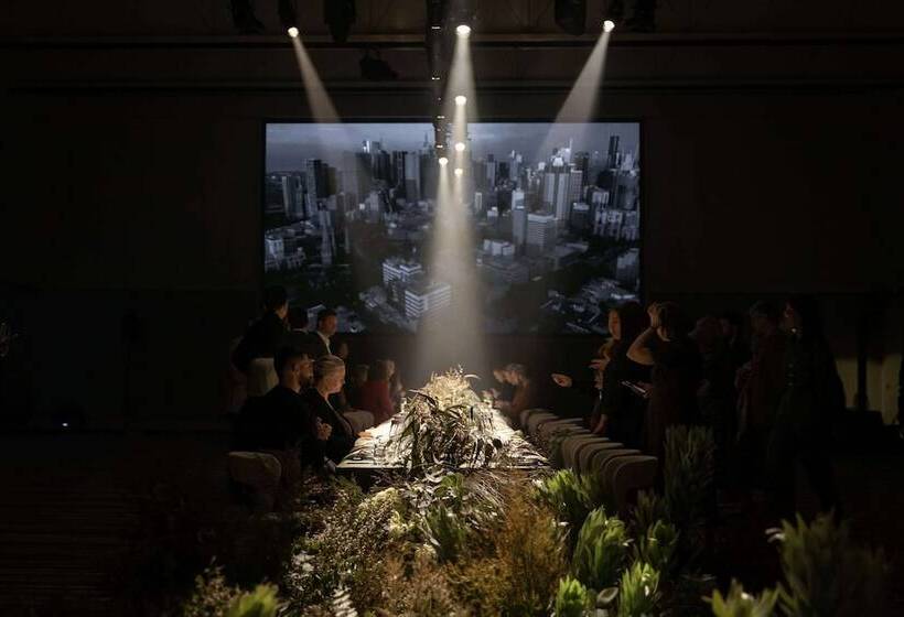 Отель Rydges Melbourne