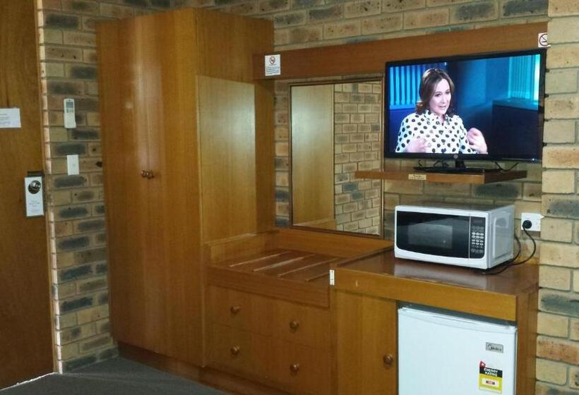 בית מלון כפרי Sandhurst Motor Inn Bendigo