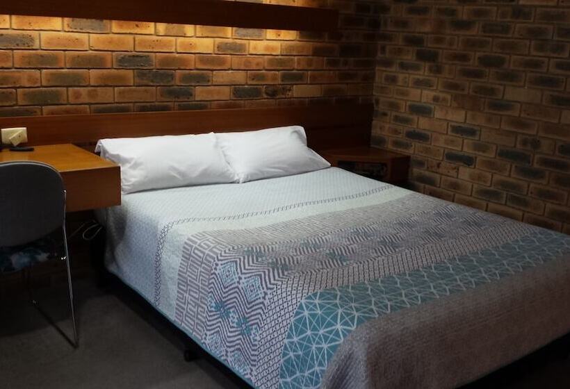 בית מלון כפרי Sandhurst Motor Inn Bendigo