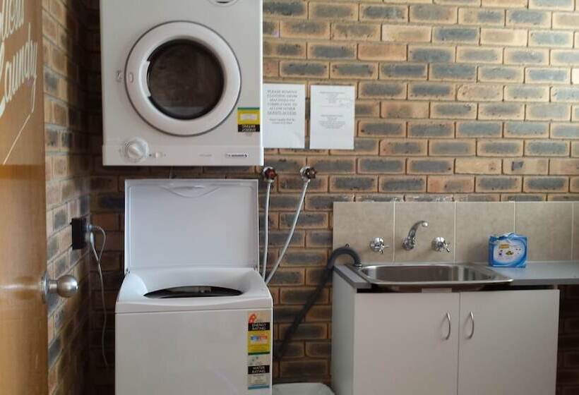 호텔 Sandhurst Motor Inn Bendigo