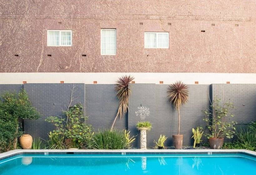 ホテル Seasons Of Perth