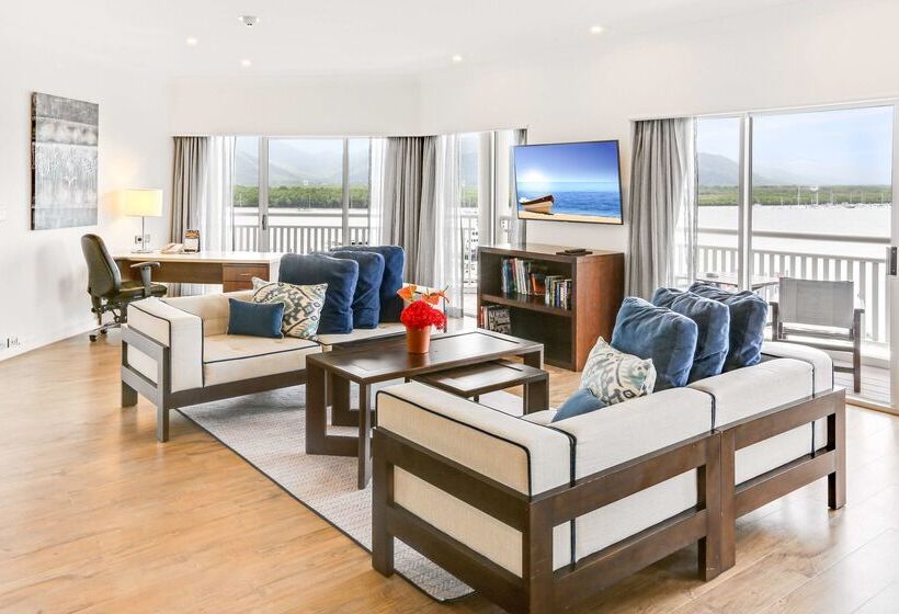 בית מלון כפרי Shangrila The Marina, Cairns