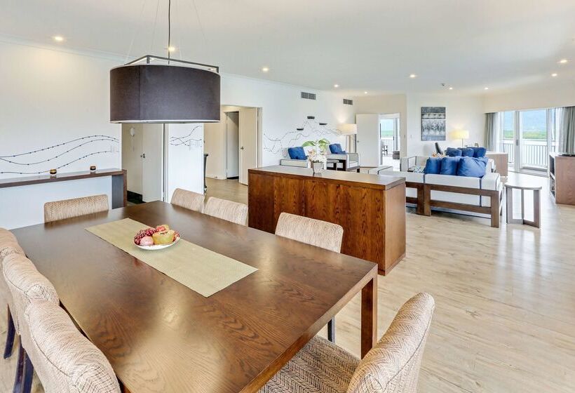 בית מלון כפרי Shangrila The Marina, Cairns