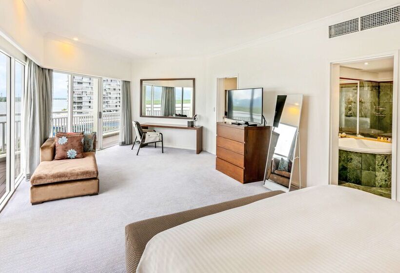 בית מלון כפרי Shangrila The Marina, Cairns