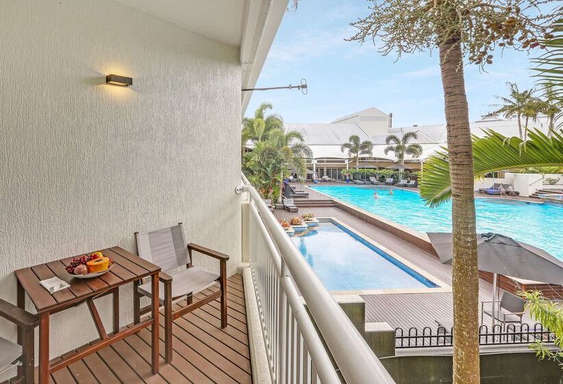 בית מלון כפרי Shangrila The Marina, Cairns