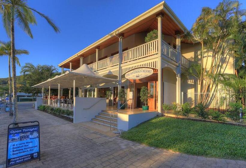 هتل Sovereign Resort