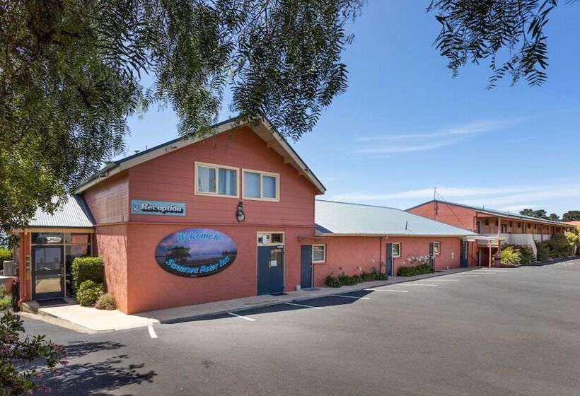 בית מלון כפרי Swansea Motor Inn Tasmania