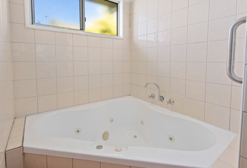 هتل Swansea Motor Inn Tasmania