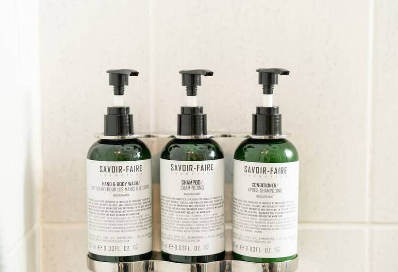 בית מלון כפרי The Cubana Resort Nambucca Heads