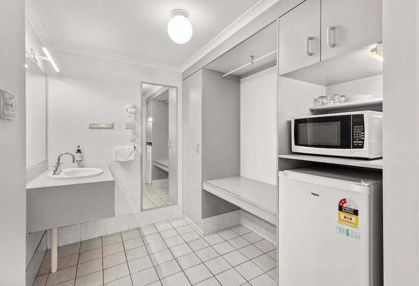 בית מלון כפרי The Cubana Resort Nambucca Heads