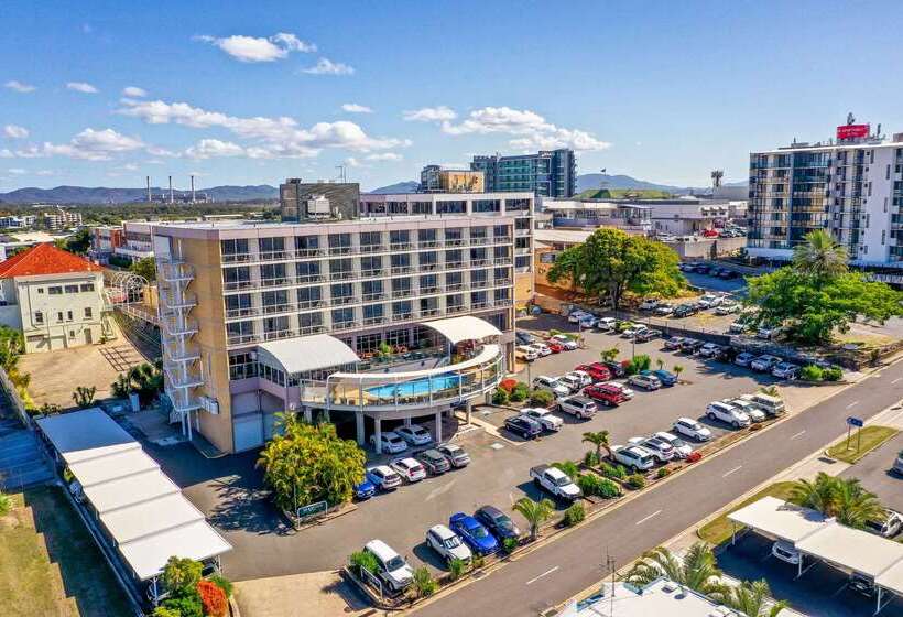 هتل The Gladstone