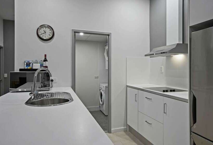 هتل The Gladstone