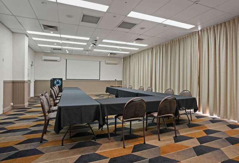 هتل The Gladstone