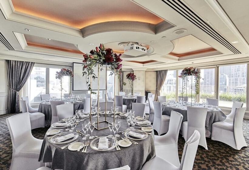 Отель The Langham Melbourne