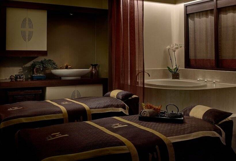 Отель The Langham Melbourne