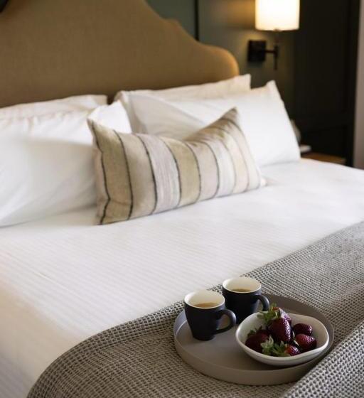 בית מלון כפרי The Lodge Bellingen