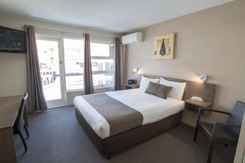 فندق The Metropolitan Spring Hill