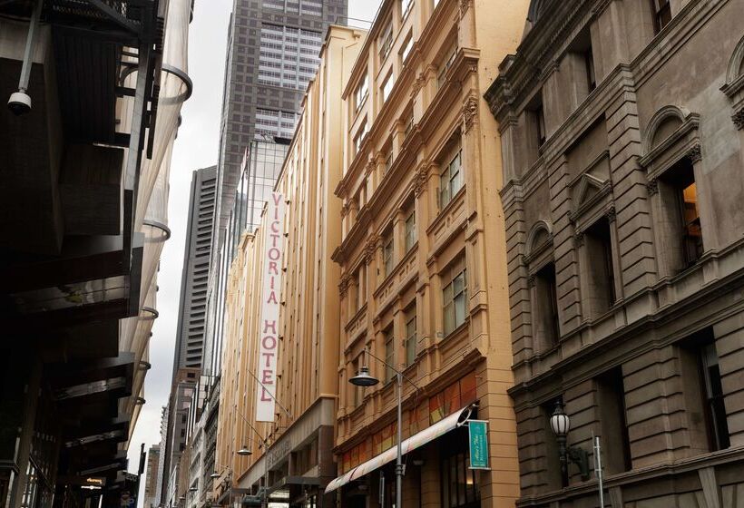 Отель The Victoria