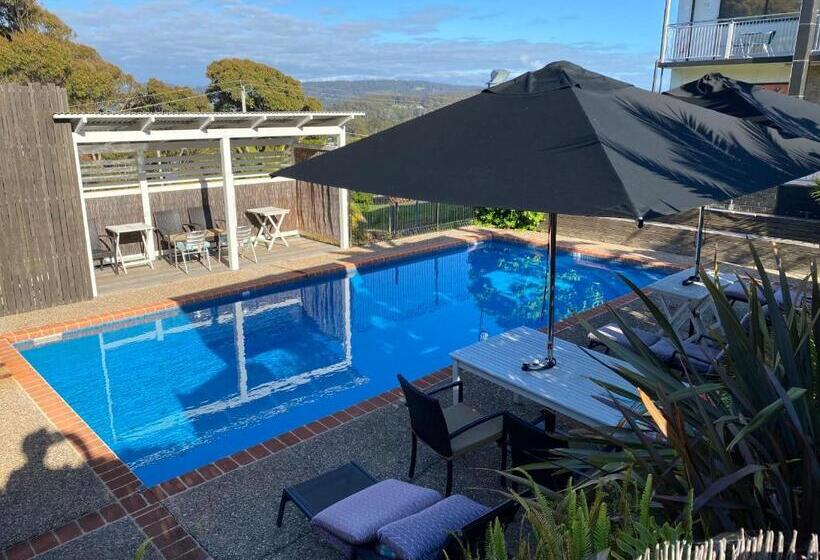 בית מלון כפרי Top Of The Town Motor Inn