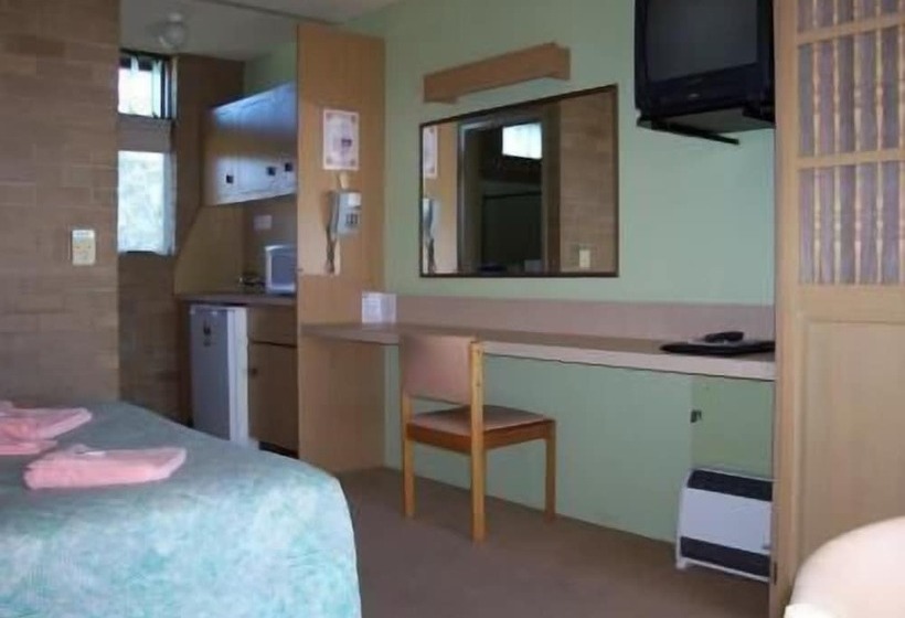 فندق Town Centre Motor Inn