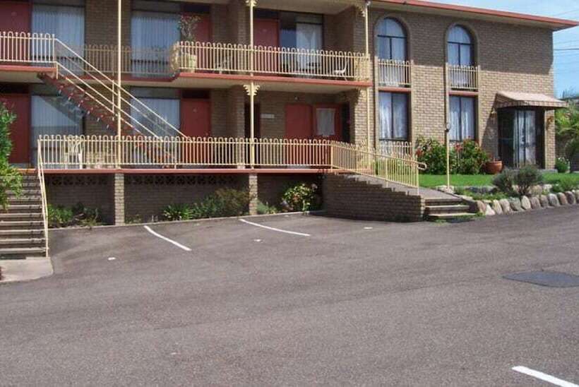 فندق Town Centre Motor Inn