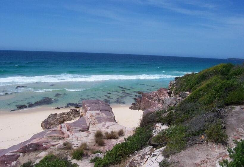 فندق Town Centre Motor Inn