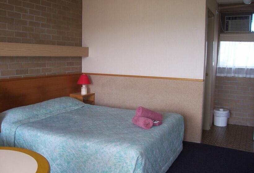 فندق Town Centre Motor Inn