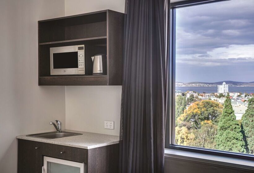 Travelodge Hotel Hobart