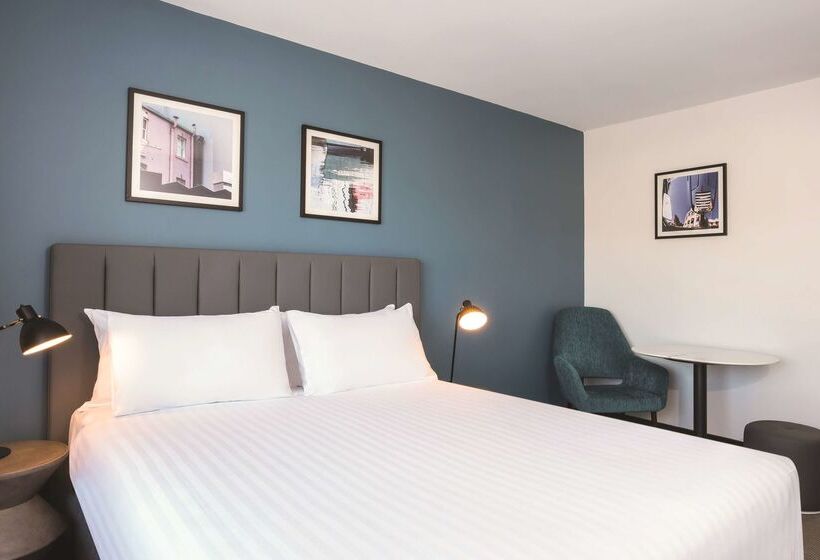 Travelodge Hotel Hobart