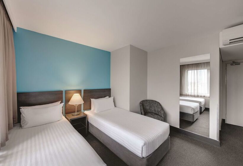 Travelodge Hotel Hobart