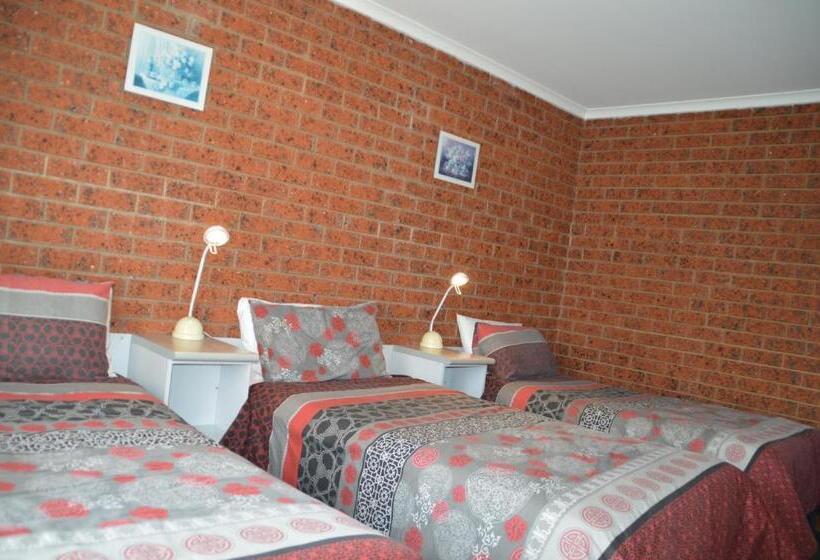 هتل Whalers Rest Motor Inn