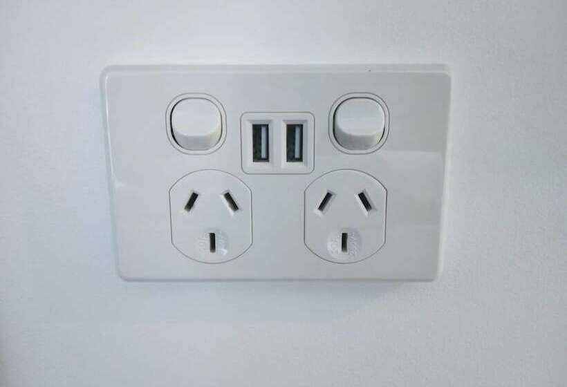 בית מלון כפרי Winning Post Motor Inn