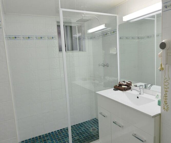 בית מלון כפרי Winning Post Motor Inn