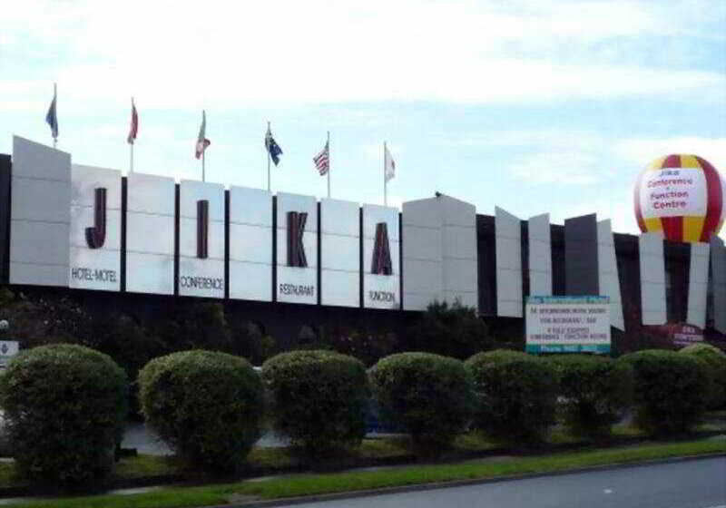 Jika International Motel Conference Centre & Restaurant