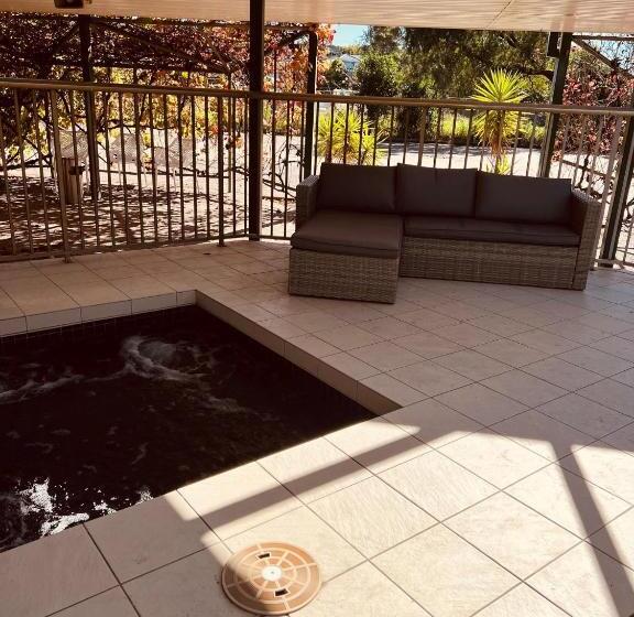 John Hunter Motel Muswellbrook