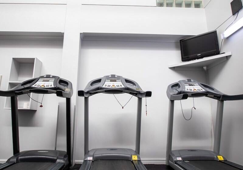 Madison Capital Executive Apartments