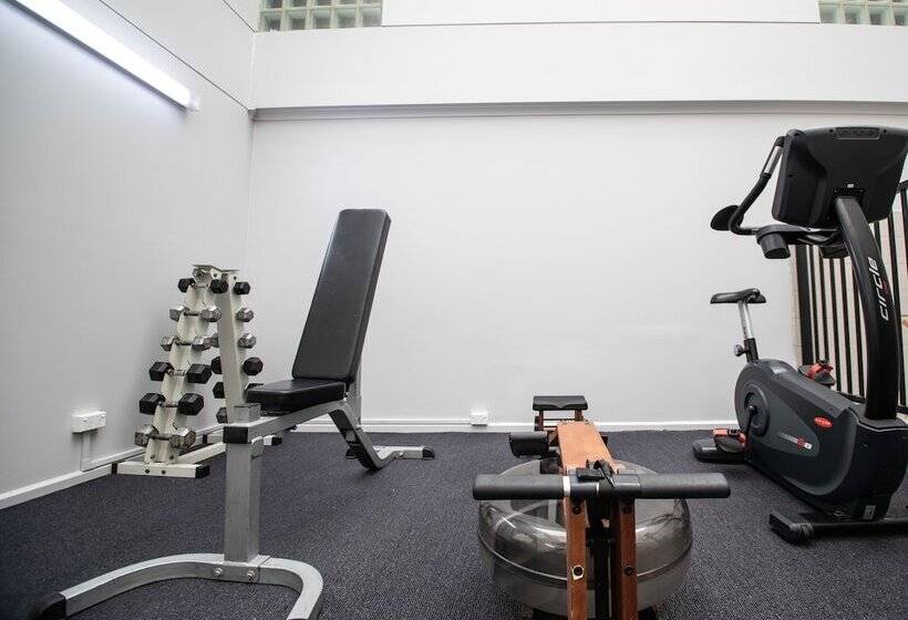 Madison Capital Executive Apartments