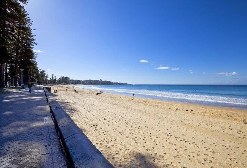 Manly Paradise Motel & Apartments