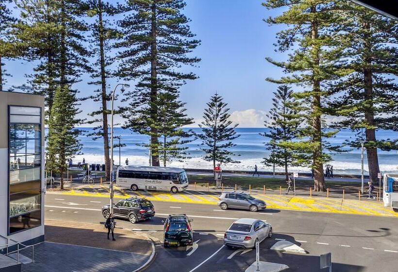 Manly Paradise Motel & Apartments